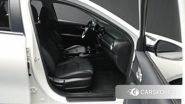 Kia Come New K3 2018 Белый из Кореи, фото 2