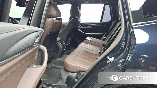 BMW iX3 2023 Черный из Кореи, фото 2