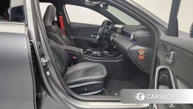 Mercedes-Benz A-Class W177 2023 Серый из Кореи, фото 2