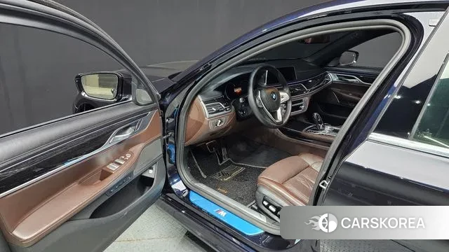 BMW 7 Series (G11) 2018 Синий из Кореи, фото 2