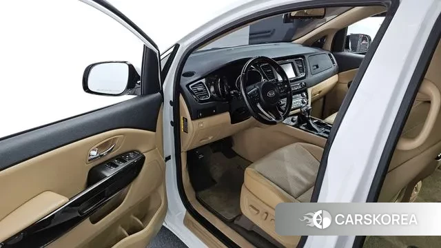 Kia The New Carnival 2018 Белый из Кореи, фото 2