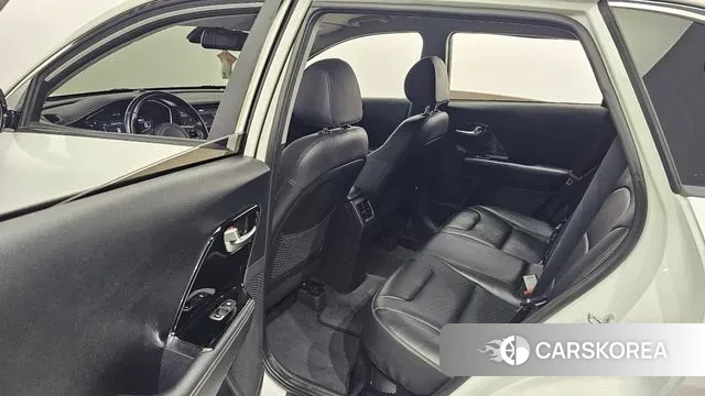 Kia The New Niro 2021 Белый из Кореи, фото 2