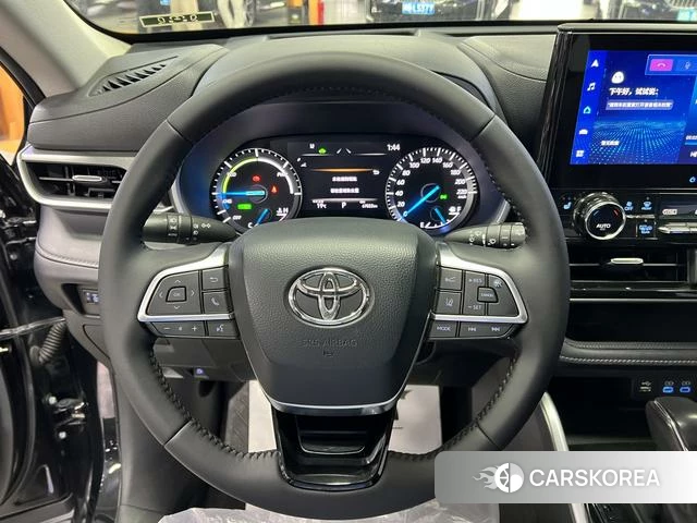 Toyota Highlander 2021 Черный из Китая, фото 2