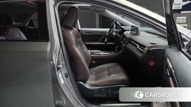 Lexus RX450h 4th generation 2021 Песочный из Кореи, фото 2
