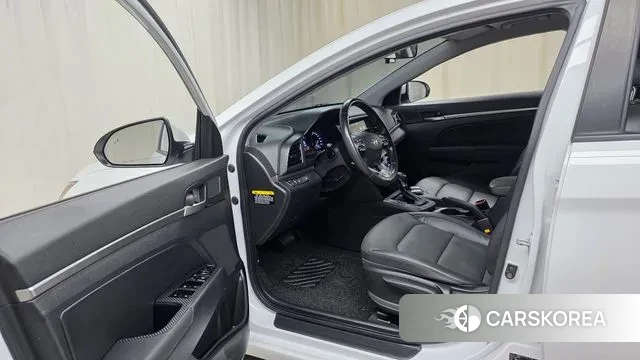 Hyundai The New Avante AD 2019 Белый из Кореи, фото 2