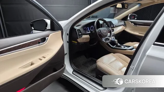 Hyundai Grandeur IG 2018 Белый из Кореи, фото 2
