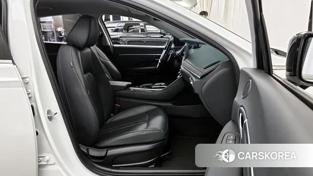 Hyundai Sonata (DN8) 2022 Белый из Кореи, фото 2