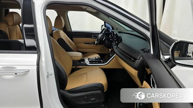 Kia Carnival 4th generation 2021 Белый из Кореи, фото 2