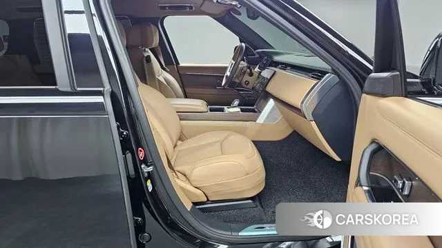 Land Rover Range Rover 5th Generation 2024 Черный из Кореи, фото 2