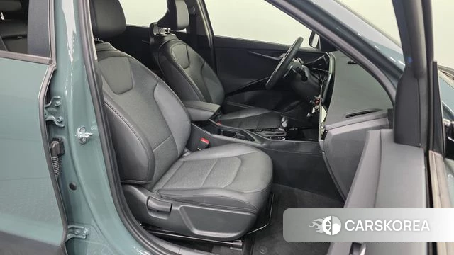 Kia Di Ol Nu Niro 2022 Темно-зеленый из Кореи, фото 2