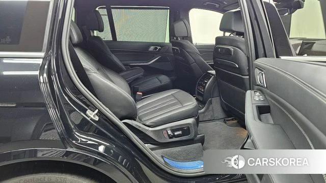 BMW X7 (G07) 2026 Черный из Кореи, фото 2