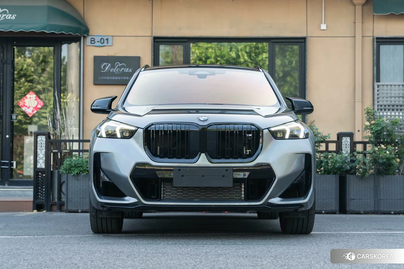 BMW X1 2024 Темно-серый из Китая, фото 2