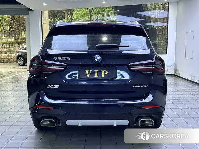 BMW X3 2022 Черный из Китая, фото 2