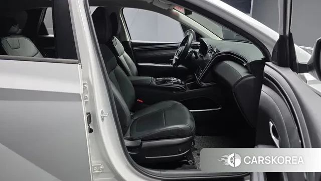 Hyundai Tucson (NX4) 2021 Белый из Кореи, фото 2