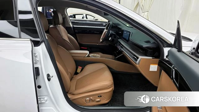 Hyundai Grandeur Hybrid (GN7) 2023 Белый из Кореи, фото 2