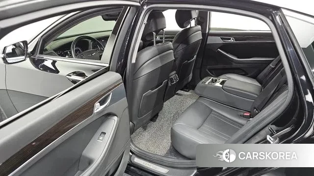 Genesis G80 2019 Черный из Кореи, фото 2