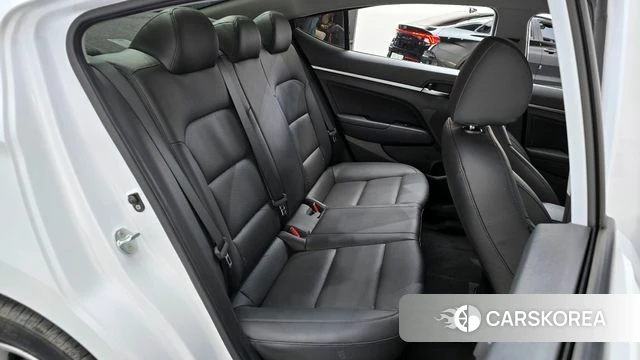 Hyundai The New Avante AD 2019 Белый из Кореи, фото 2