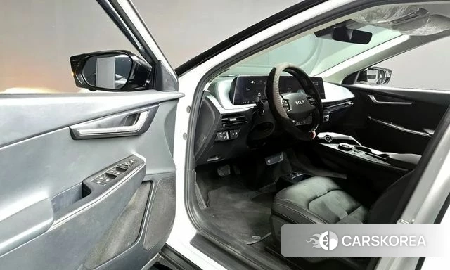 Kia EV6 2022 Белый из Кореи, фото 2