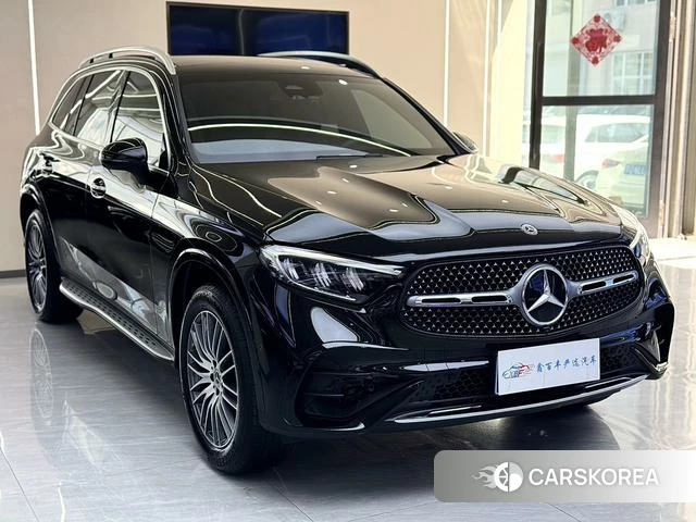Mercedes-Benz GLC 2024 Черный из Китая, фото 2