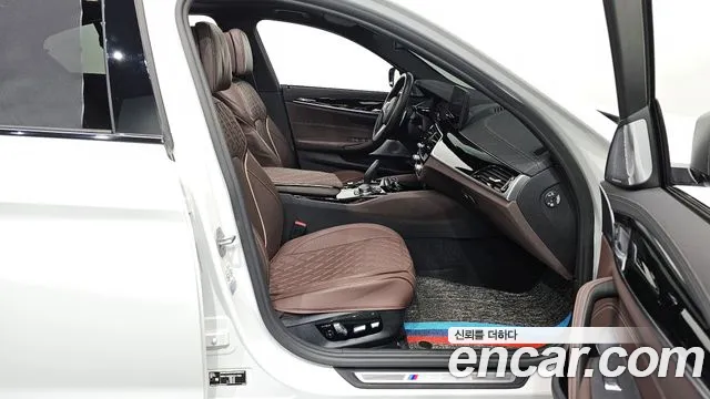 BMW 5 Series (G30) id 2483770 из Кореи 2