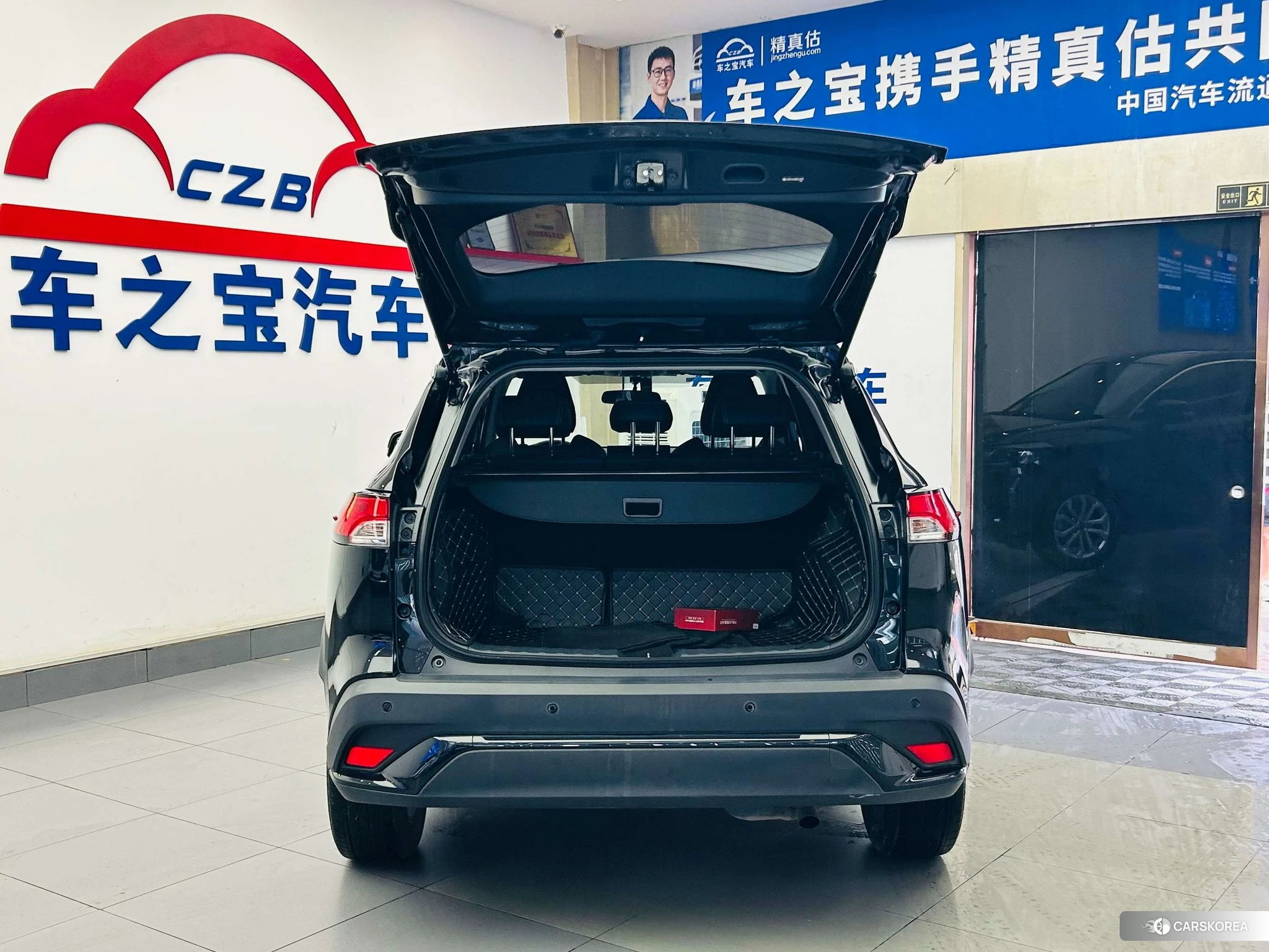 Toyota Fenglanda 2023 Черный из Китая, фото 2