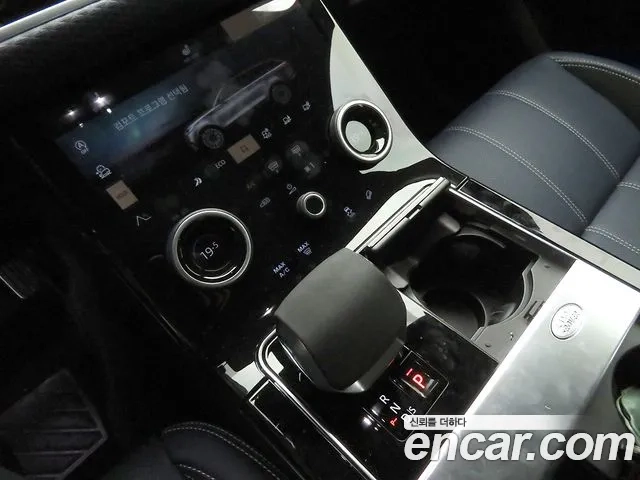 Land Rover Range Rover Velar 2023 Черный из Кореи, фото 2