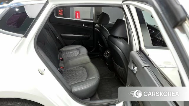 Kia The New K5 2nd generation 2018 Белый из Кореи, фото 2