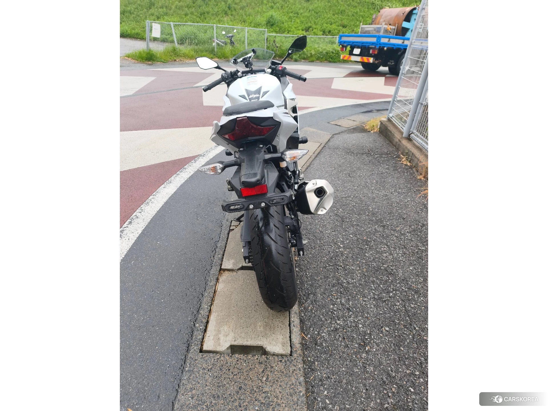 Проданный Kawasaki Ninja 400-2 2023 из Японии, фото 2