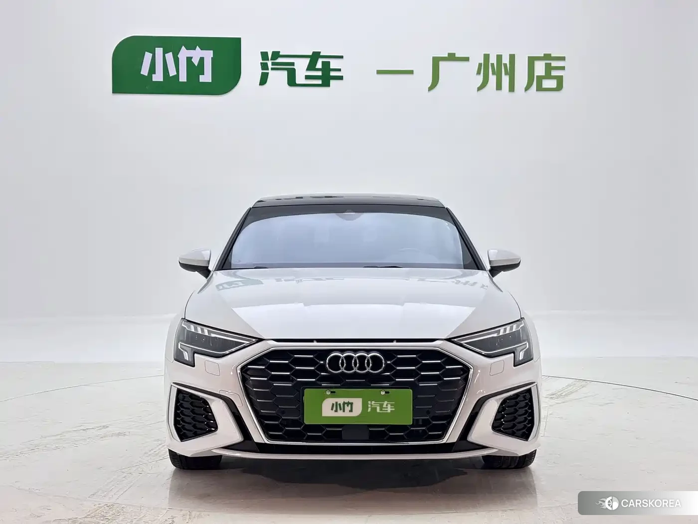 Audi A3 2023 Белый из Китая, фото 2