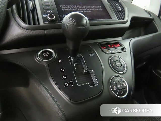 Kia The New Kia Ray 2024 Жемчужный цвет из Кореи, фото 2