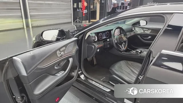 Mercedes-Benz CLS-Class C257 2018 Черный из Кореи, фото 2