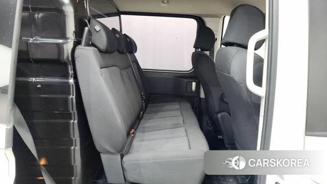 Hyundai Staria 2021 Белый из Кореи, фото 2