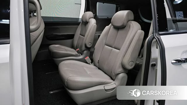 Kia The New Carnival 2019 Белый из Кореи, фото 2