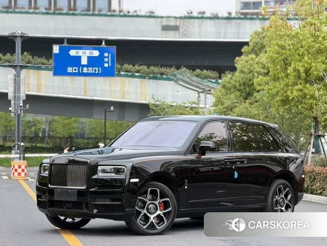 Rolls-Royce Cullinan 2023 Черный из Китая, фото 2