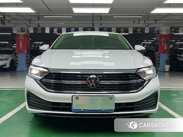 Volkswagen Sagitar 2026 Белый из Китая, фото 2