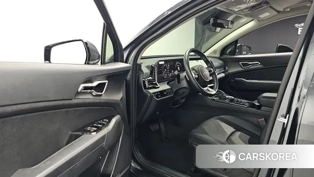 Kia Sportage 5th Generation Hybrid 2023 Серый из Кореи, фото 2