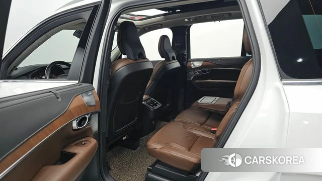 Volvo XC90 second Generation 2019 Белый из Кореи, фото 2