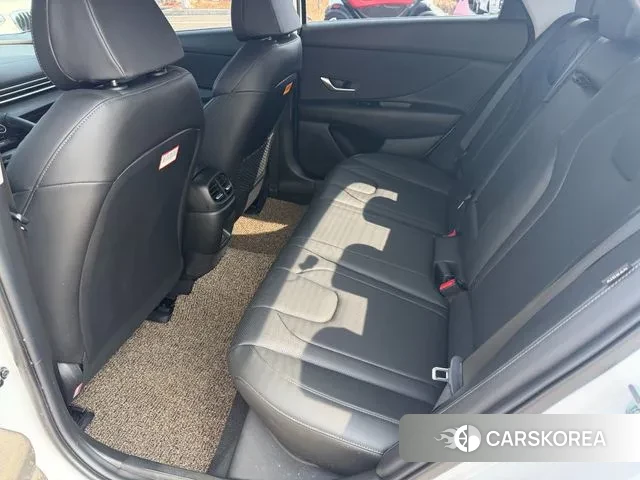 Hyundai The New Avante (CN7) 2025 Белый из Кореи, фото 2