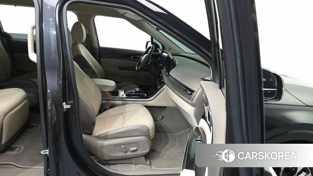 Kia Carnival 4th generation 2023 Серый из Кореи, фото 2