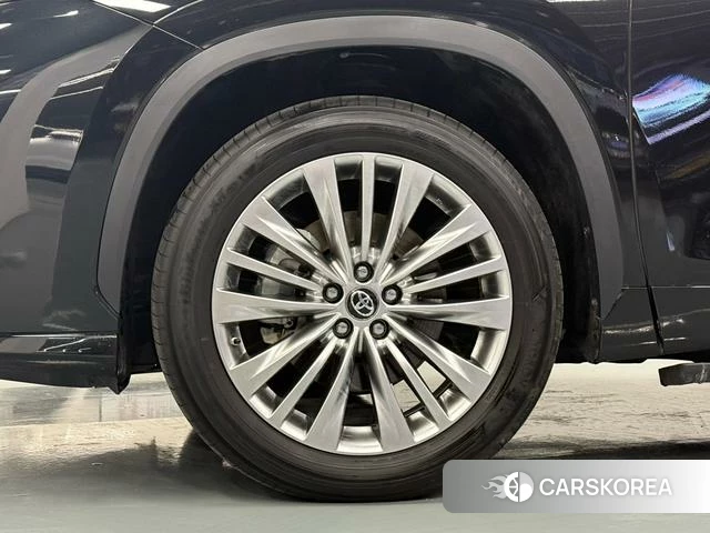Toyota Highlander 2023 Черный из Китая, фото 2