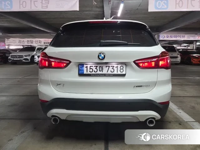 BMW X1 (F48) 2022 Белый из Кореи, фото 2