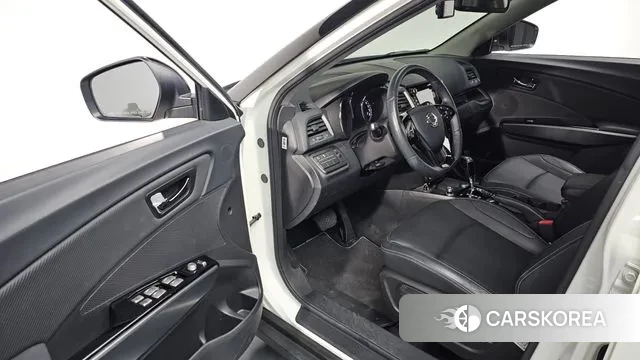 Ssangyong Tivoli Armor 2018 Белый из Кореи, фото 2