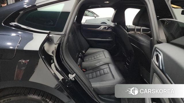 BMW i4 2022 Черный из Кореи, фото 2