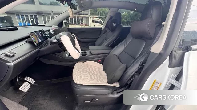 Tesla Model Y 2022 Белый из Кореи, фото 2