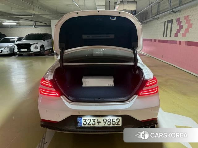 Genesis The New G70 2023 Белый из Кореи, фото 2