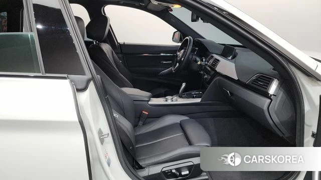 BMW 3 Series GT (F34) 2020 Белый из Кореи, фото 2