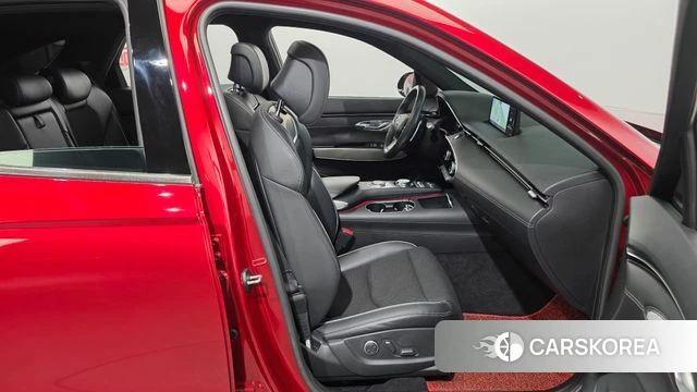 Genesis GV70 2021 Красный из Кореи, фото 2