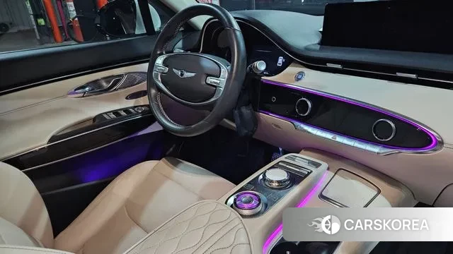 Genesis GV70 2022 Белый из Кореи, фото 2