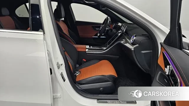 Mercedes-Benz C-Class W206 2023 Белый из Кореи, фото 2