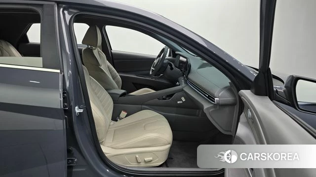 Hyundai The New Avante (CN7) 2024 Серый из Кореи, фото 2